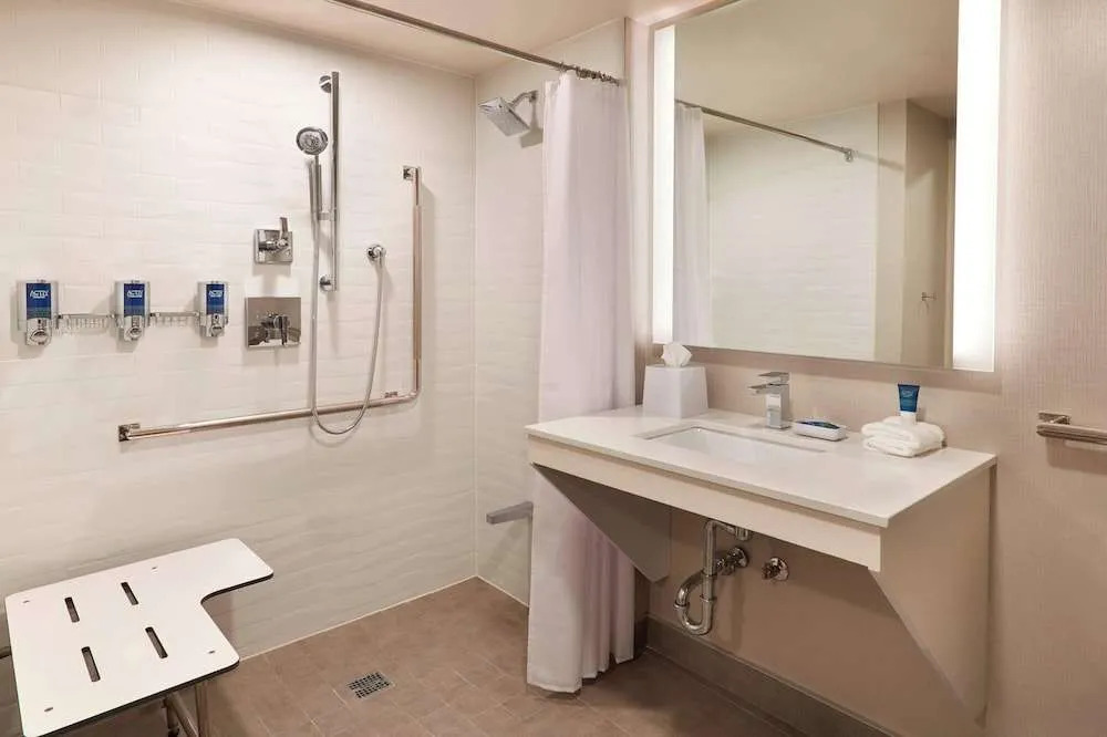 Holiday Inn Express Hamilton-stoney Creek