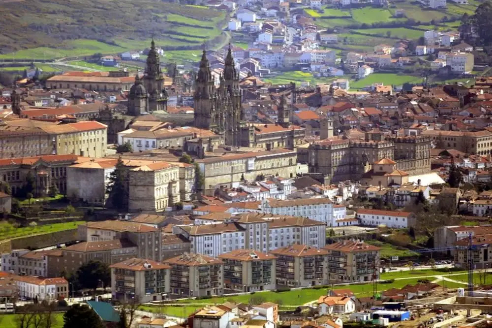 Santiago de Compostela 100140 2 Bedroom Apartment by Mo Rentals