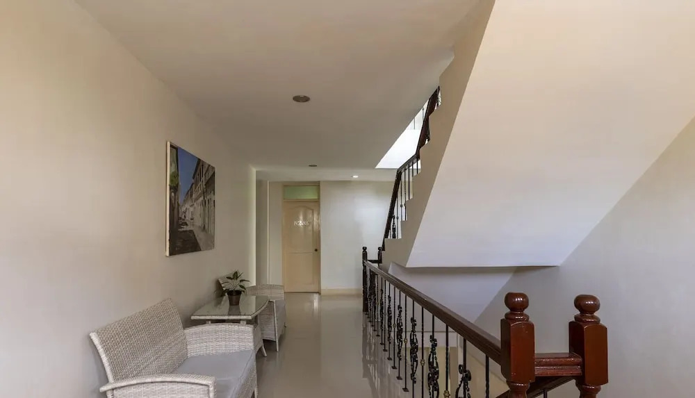 Metro Vigan Inn