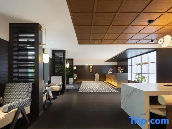 Linli • Jinyue | AESTHETIC • FASHION Art Hotel