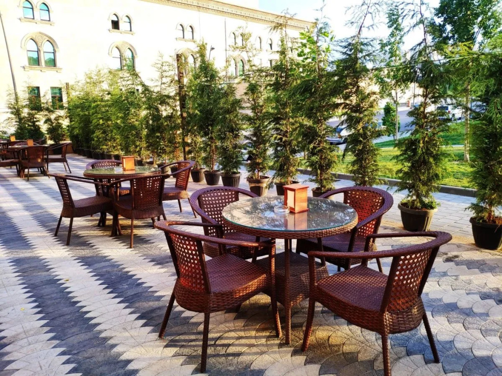 Grand Hotel