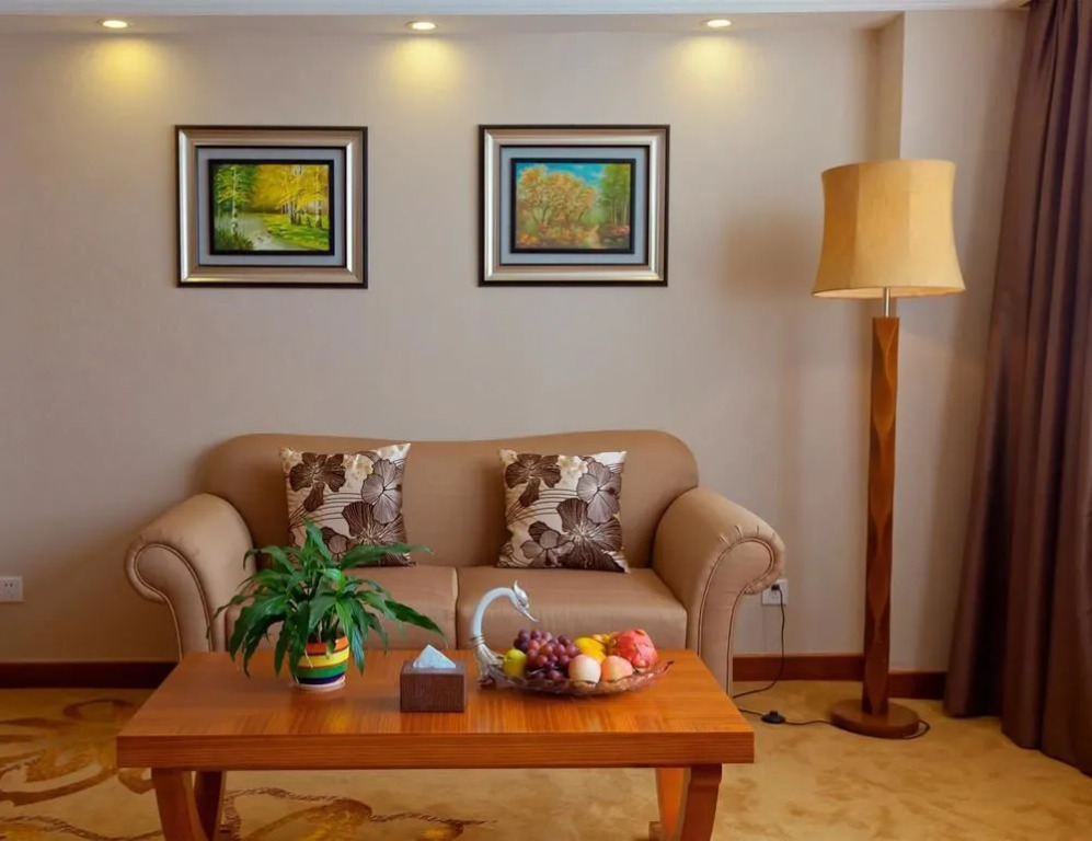 Chengdu Babao Grand Hotel