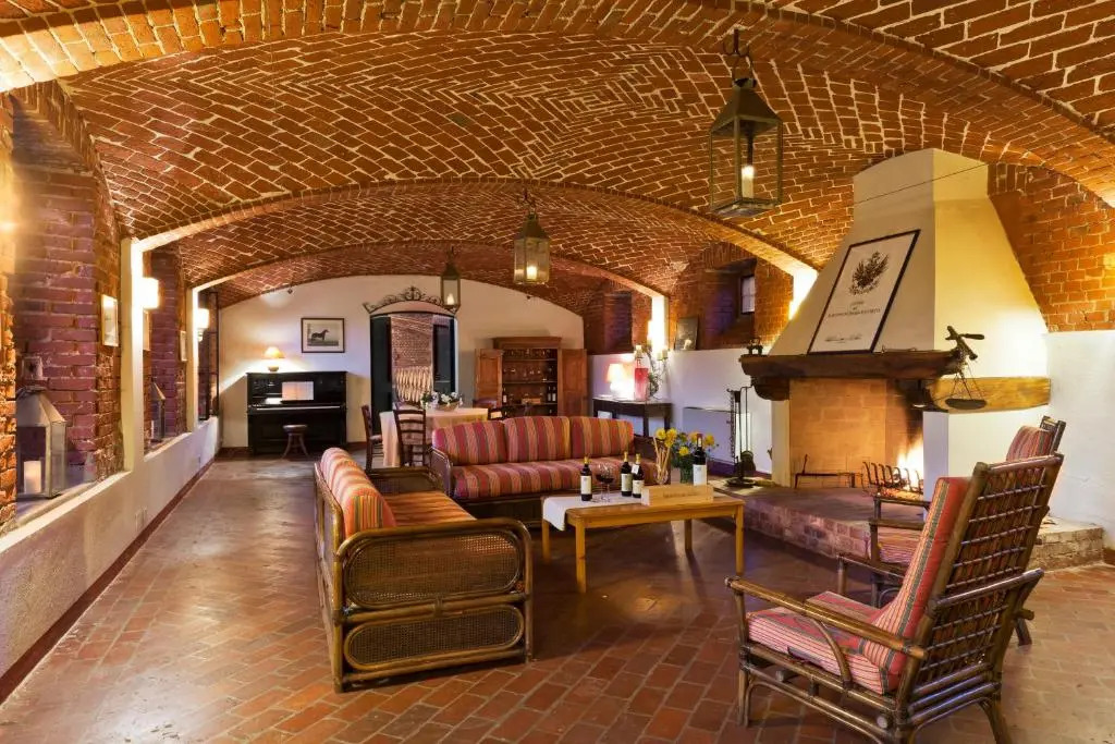 Marchesi Incisa Winery Lodge