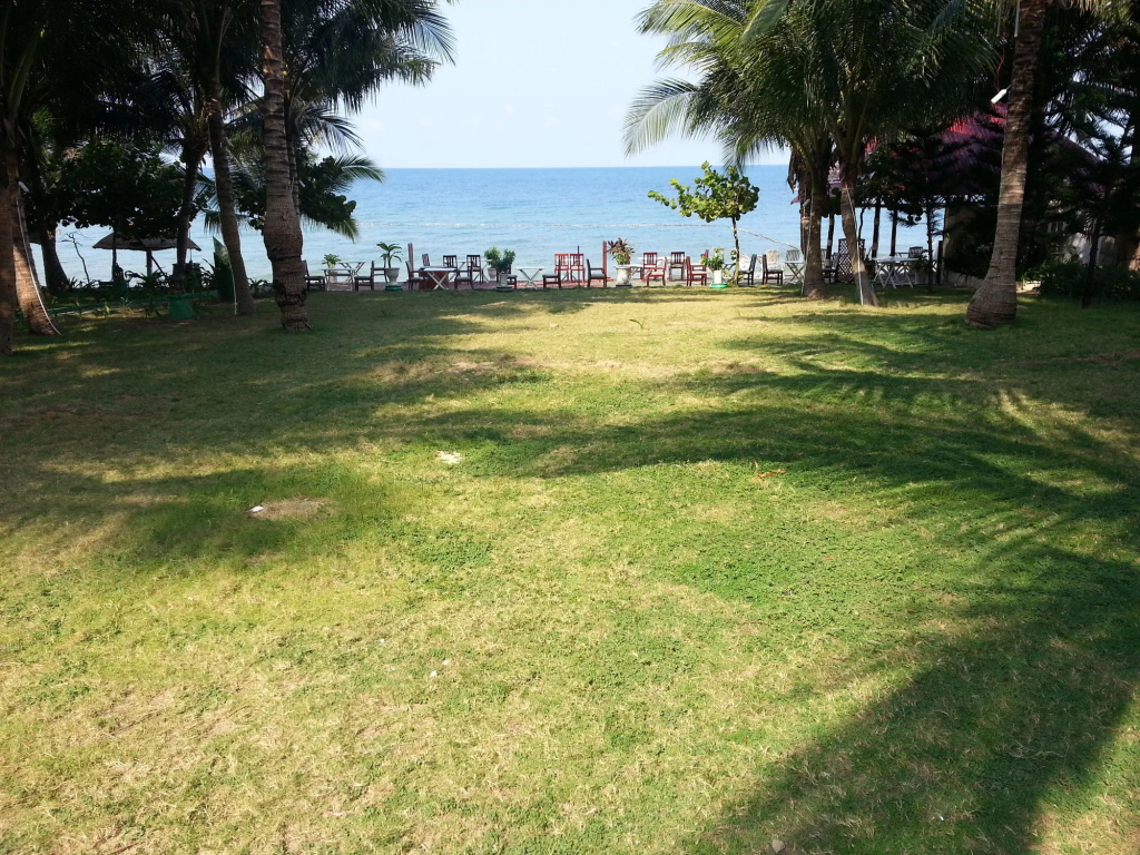 LAzure Resort and Spa