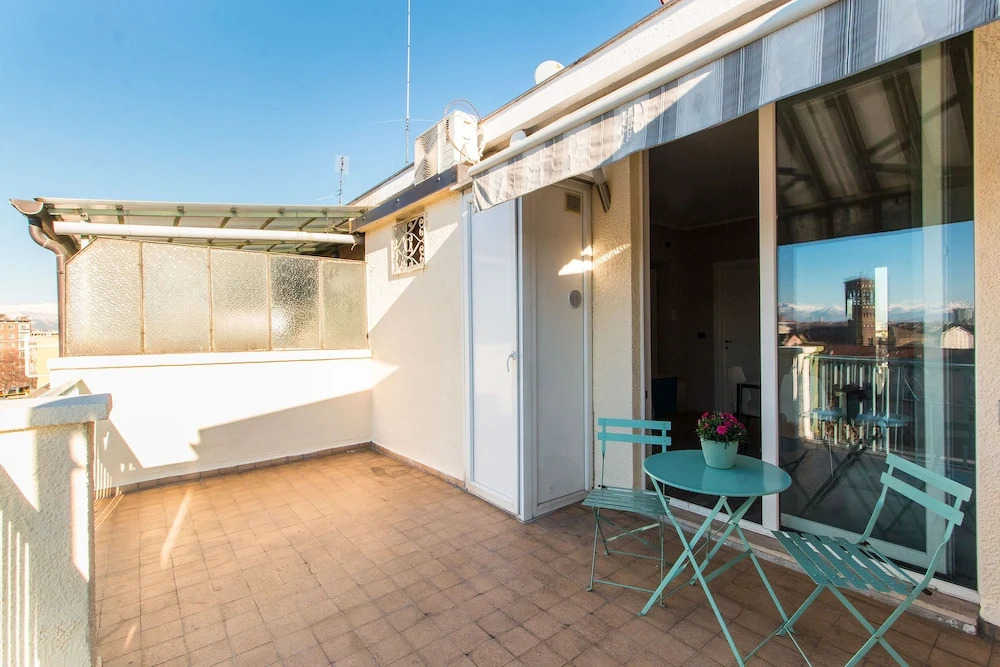 Panoramic Terrace & Mole View Cosy Flat