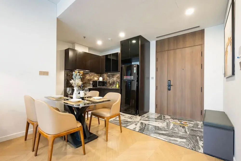 NU Apartment in Lumiere Riverside - Central District 2