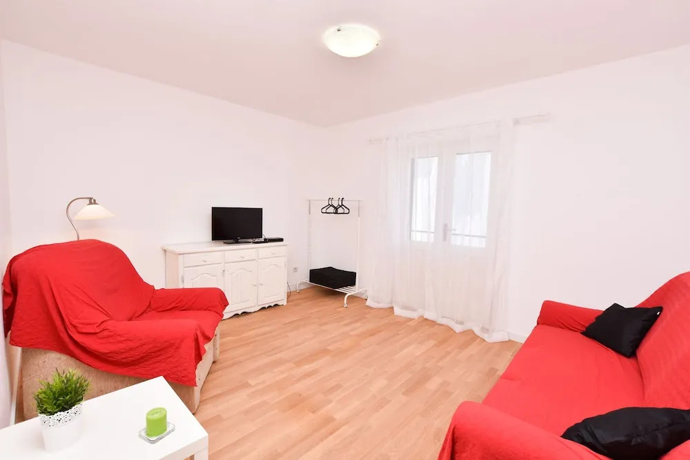 Apartments Crni Ante