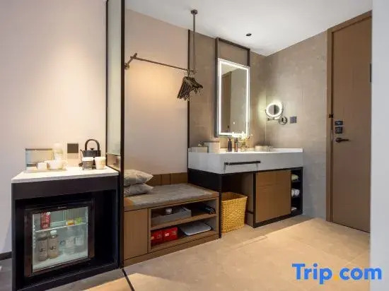 Yaduo Hotel, Dongfeng Middle Road, Baoding Wanbo Plaza