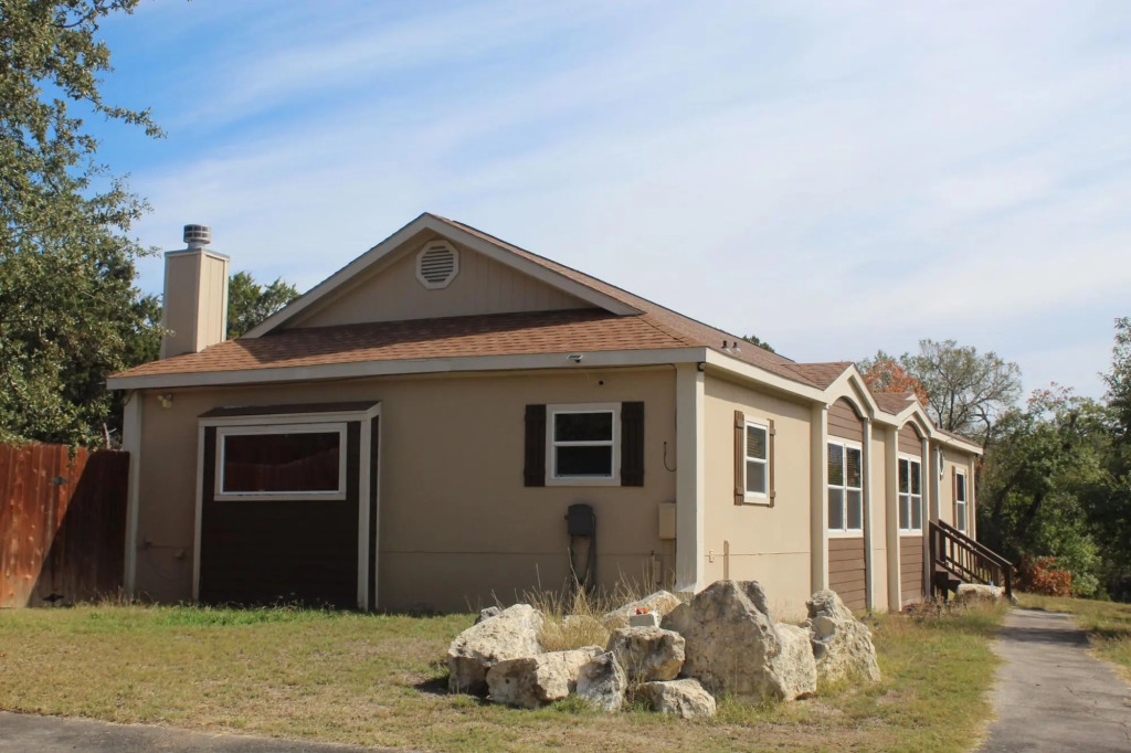 The Rustic Inn- Family Friendly Near Fiesta Texas