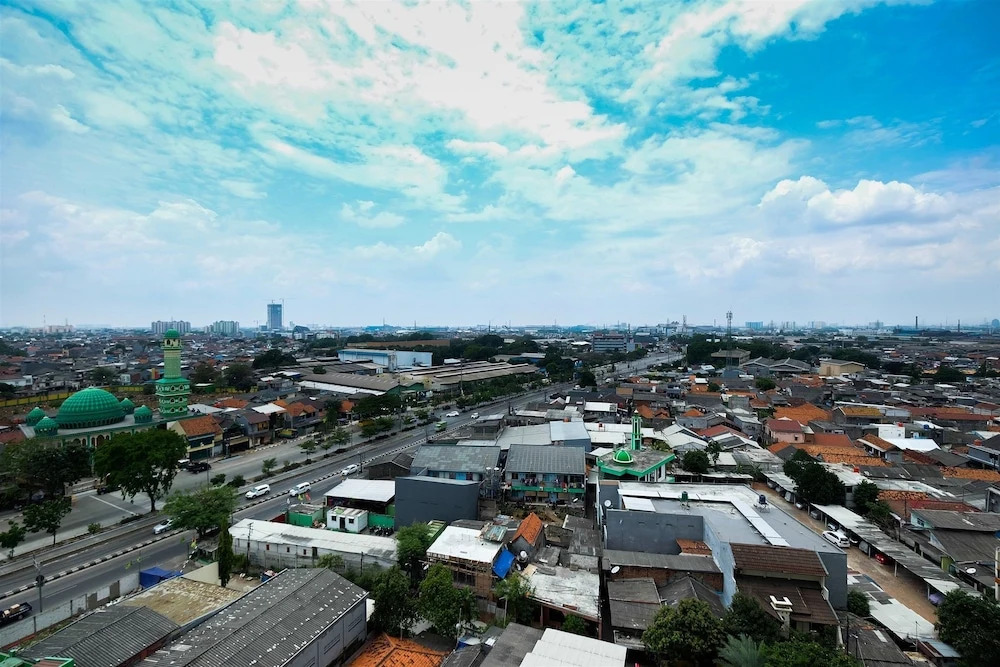 Spacious 1Br the Oak Apartment Near Kelapa Gading
