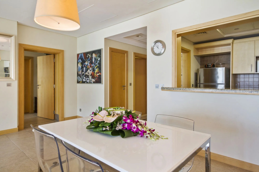 Bespoke Residences - Shoreline Al Nabat