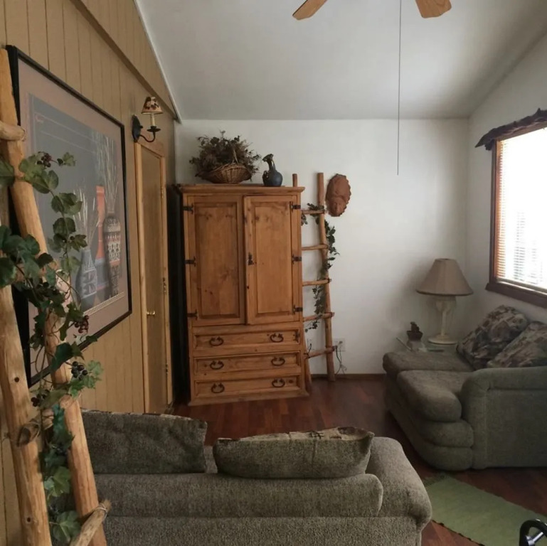 Apple Creek Cottages