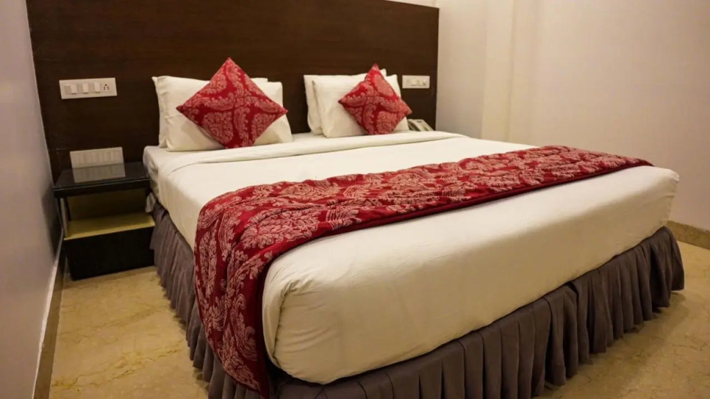Iris Park Hotel New Delhi