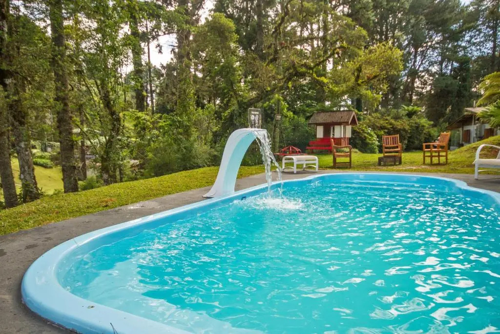 Villa Vintage Campos - Piscina e opções de suites com hidromassagem