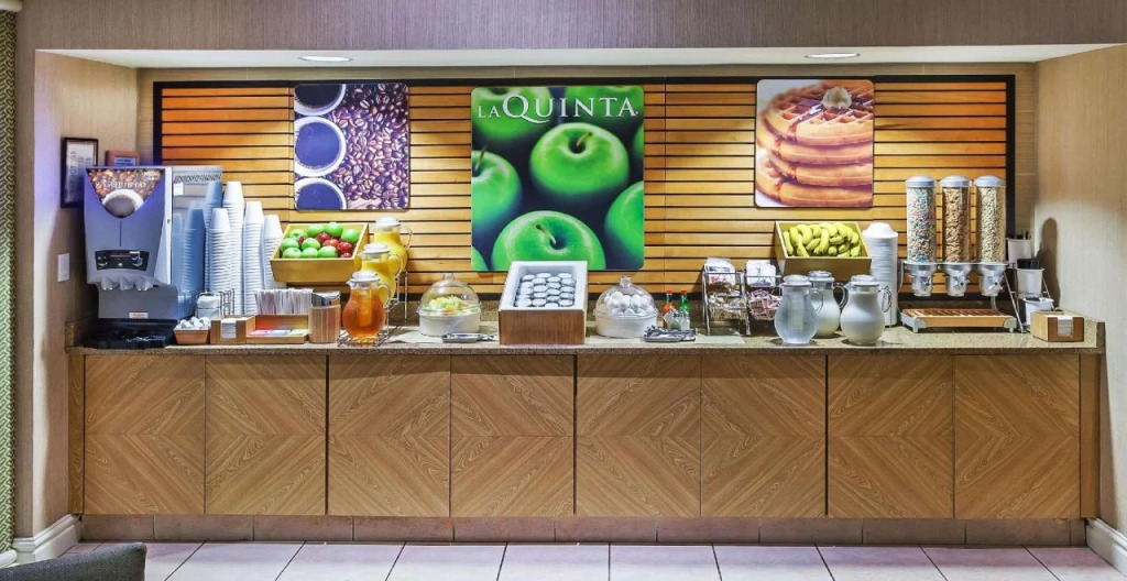 La Quinta Inn Suites Galleria