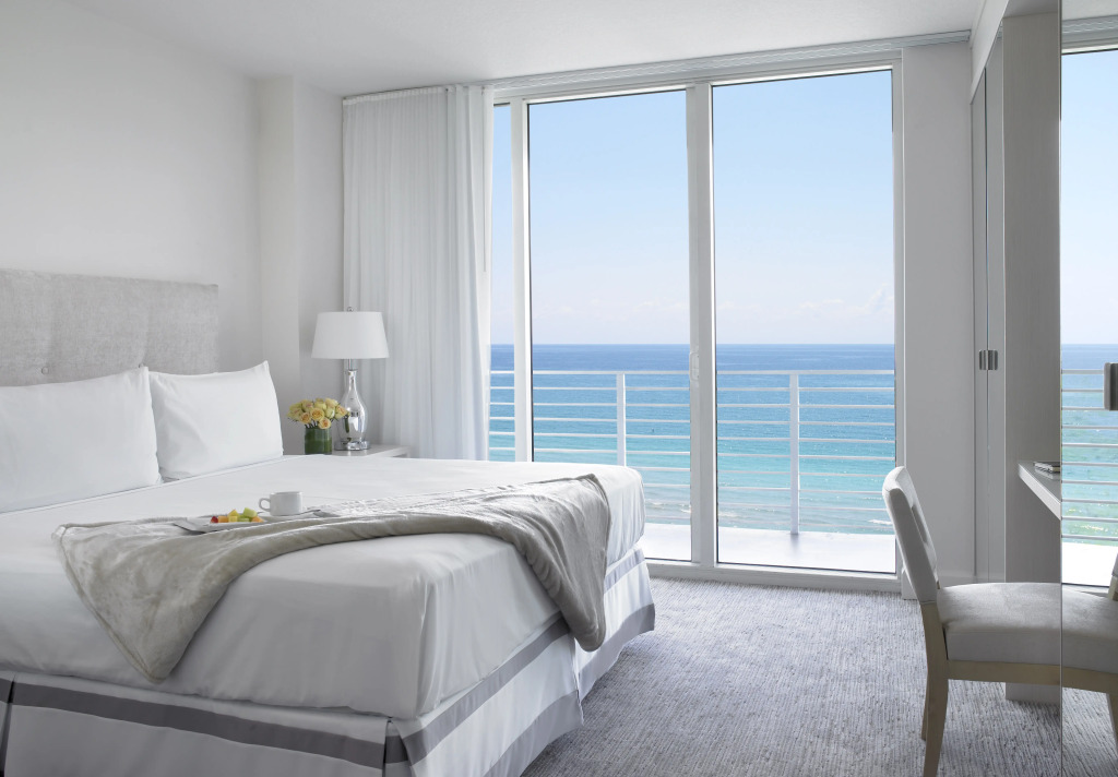 Grand Beach Hotel