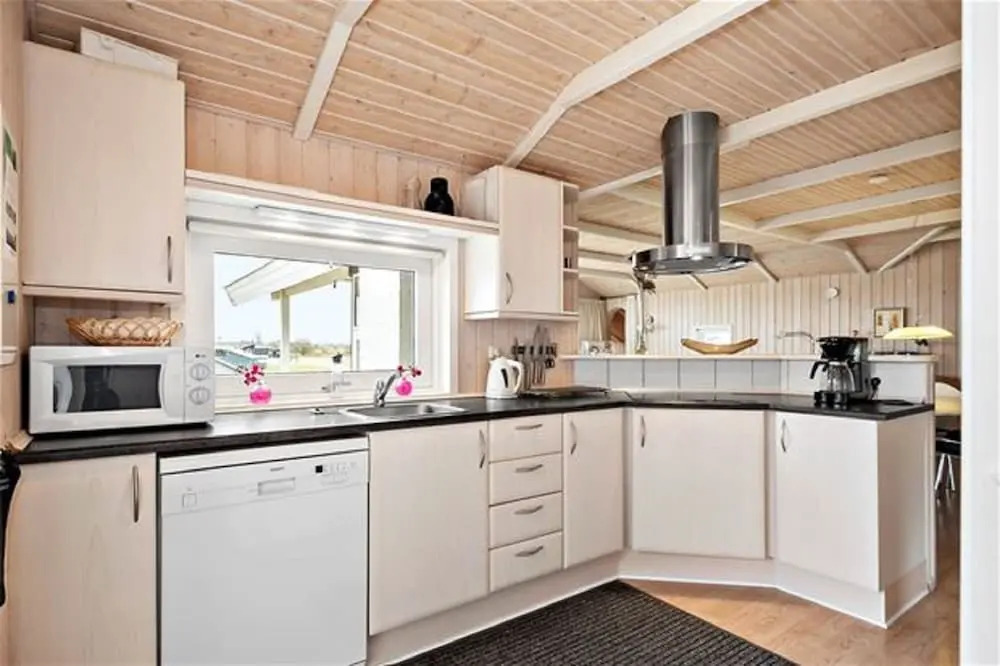 Lavensby strand 3