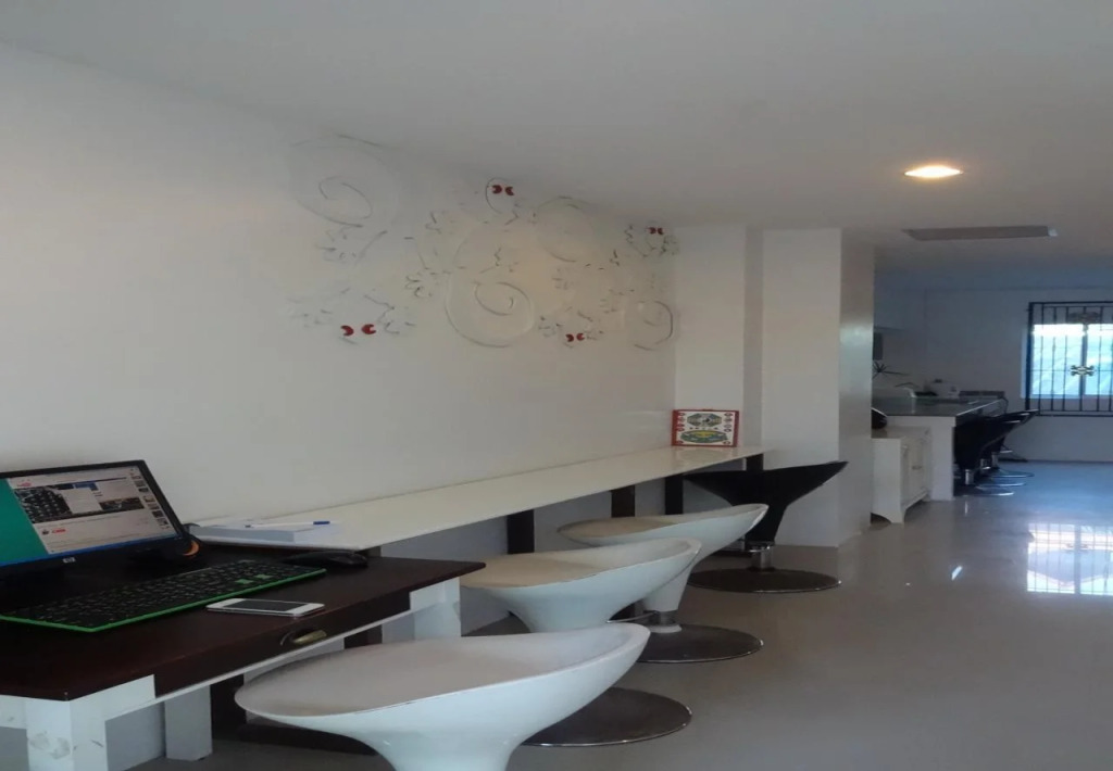 Five Elephant Hostel