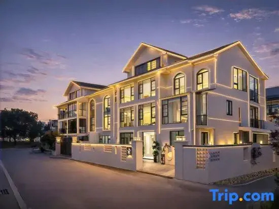 Jingdezhen Yunzhong Qing Courtyard Design Homestay (Taoxichuan Cultural and Creative Block Store)