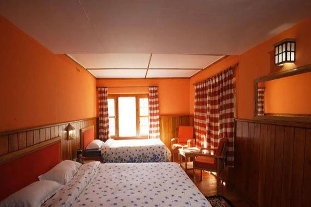 Mountain Lodges of Nepal - Namche