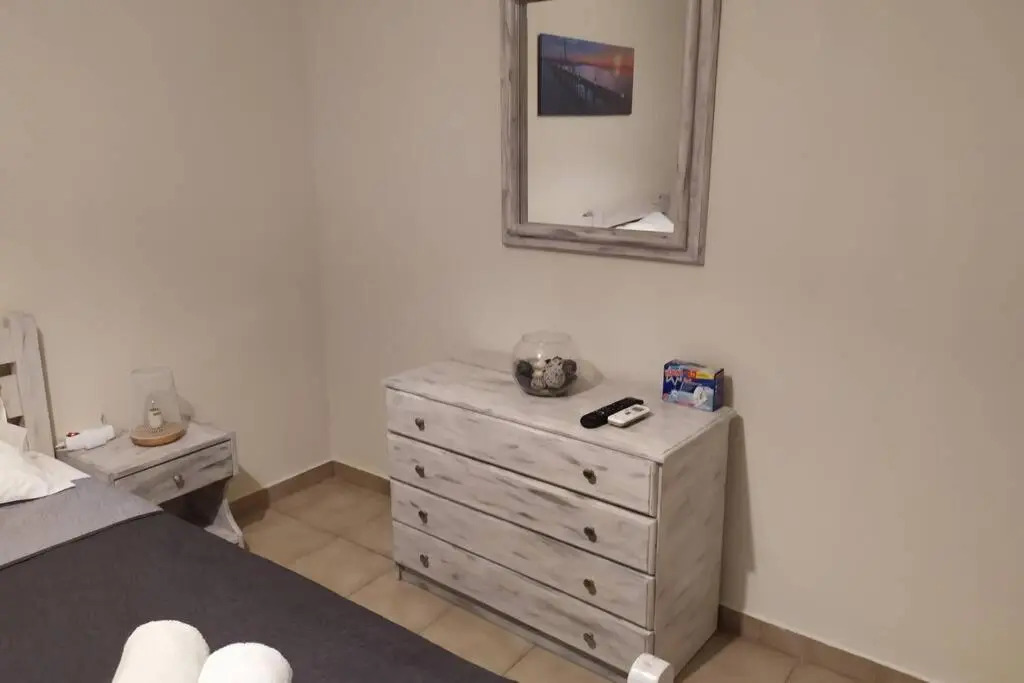 Antonela room1