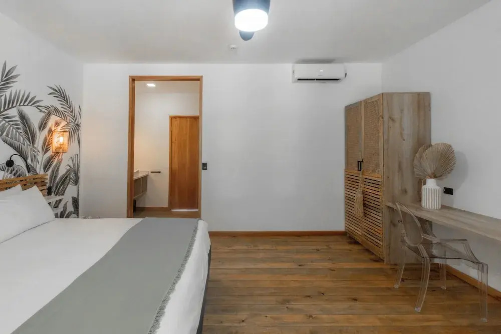 S Boutique Hotel