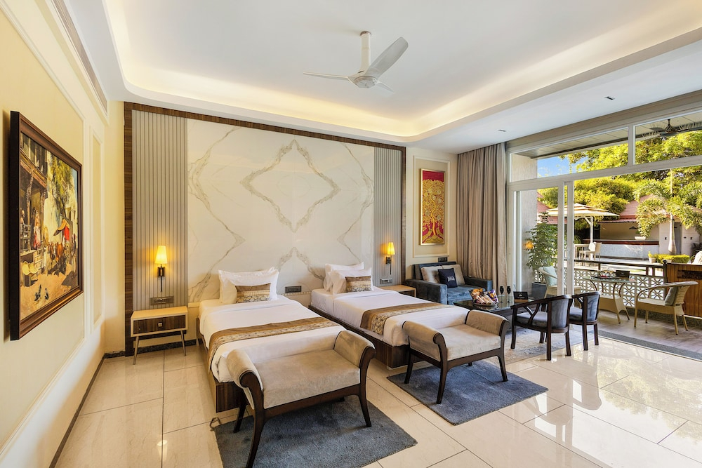 Mountain Creek by ELIVAAS Prive Pet-friendly 1 Luxe Room with Shared Pool and Gazebo