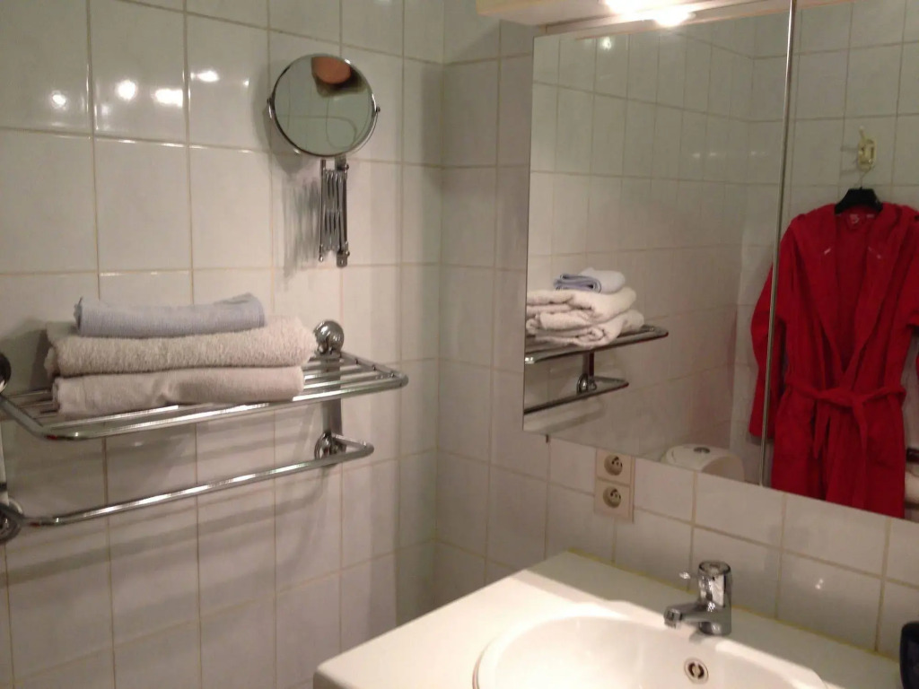 B&B Yaca