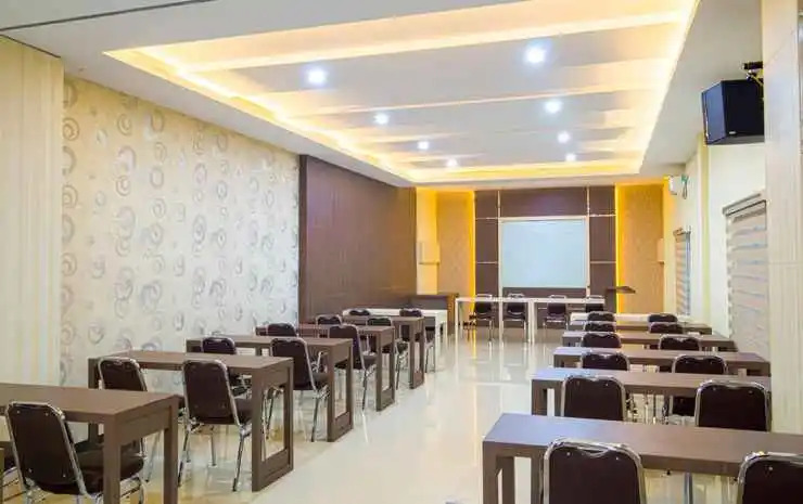 New Holie Hotel
