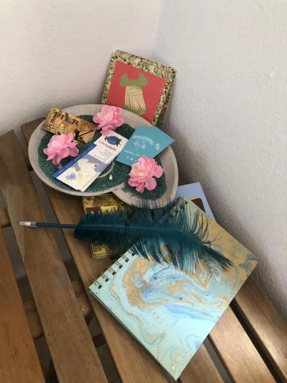 The turquoise house