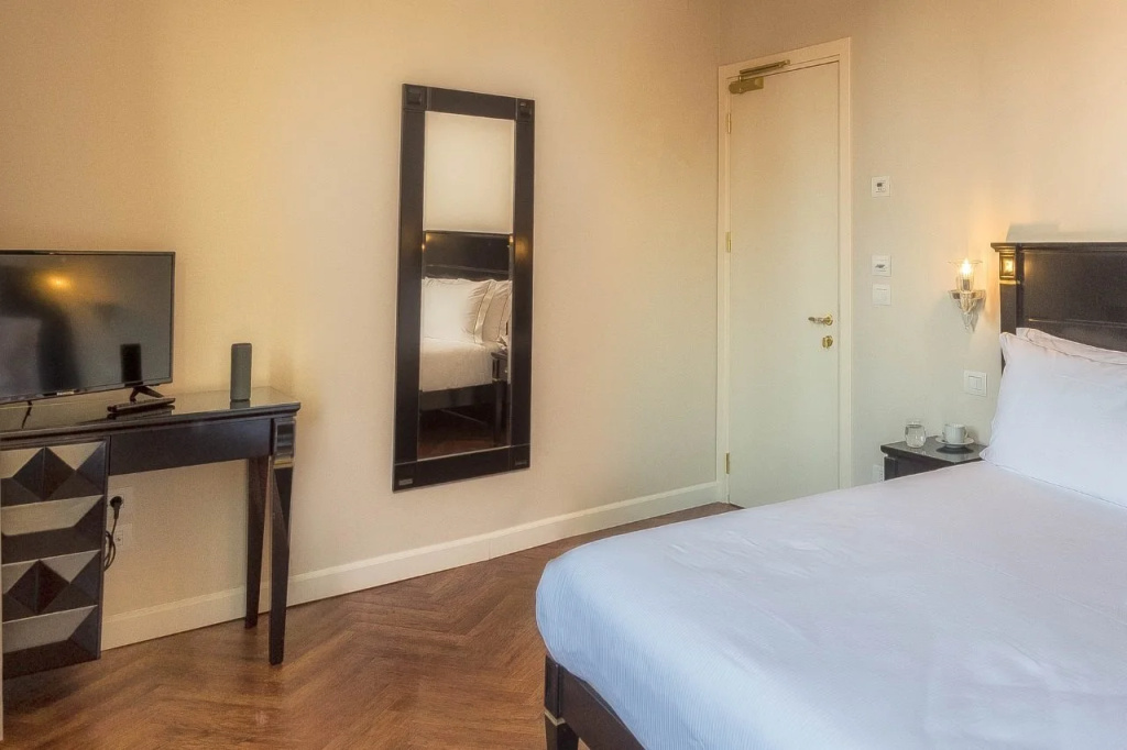 Отель IH Hotels Venezia Salute Palace