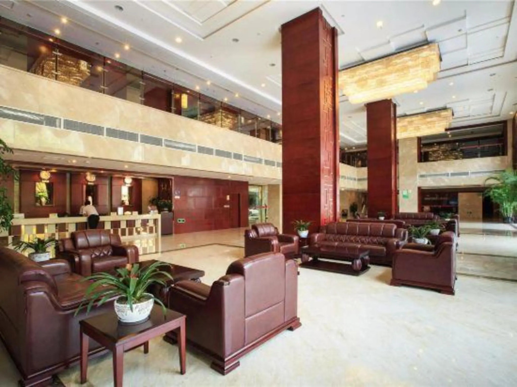Yurui Hotel