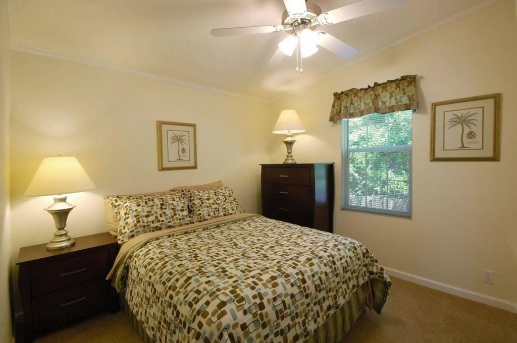 Groves RV Resort