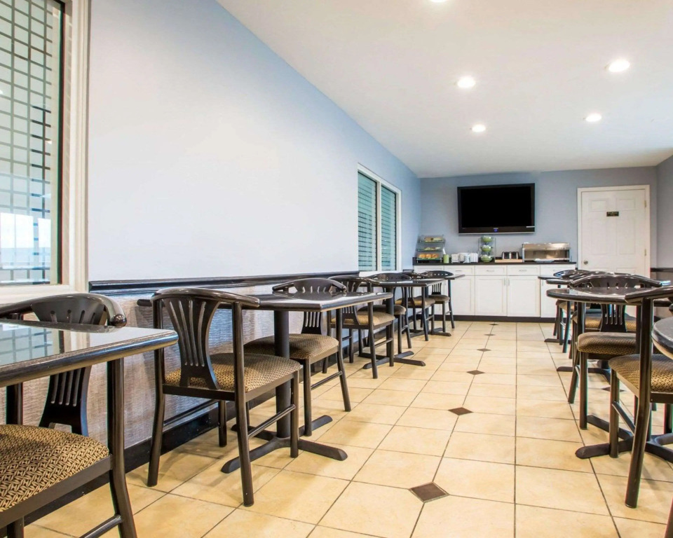 Quality Inn & Suites North-Polaris