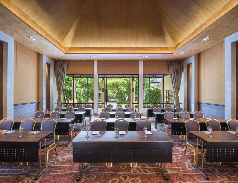 Sheraton Hua Hin Resort And Spa Hotel