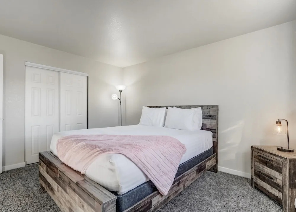 Pueblo Place