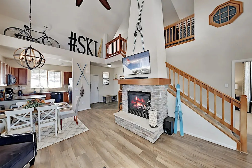 Granby Ranch 3br + Loft W/ Hot Tub Walk To Lifts 3 Bedroom Home