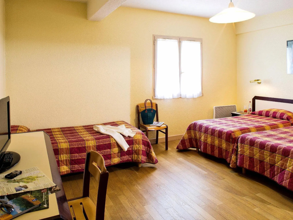 Family Hotel
