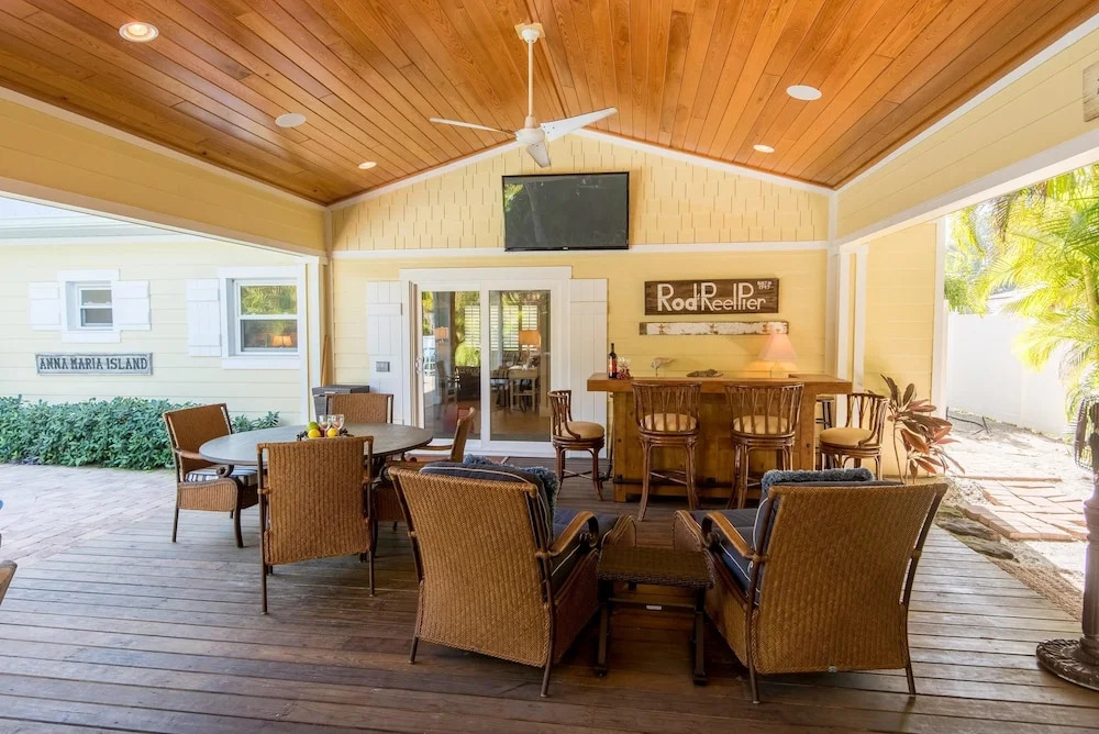 Sunshine Reef Apartment 4