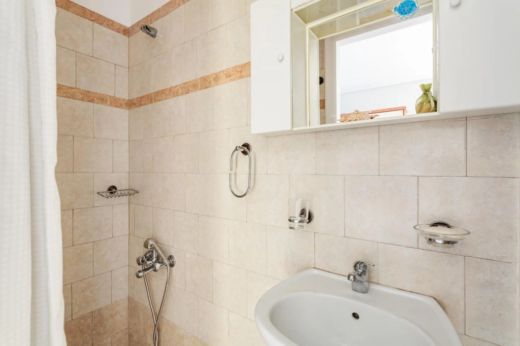Seaview Terrace Haven-perfect Location Near the Sea
