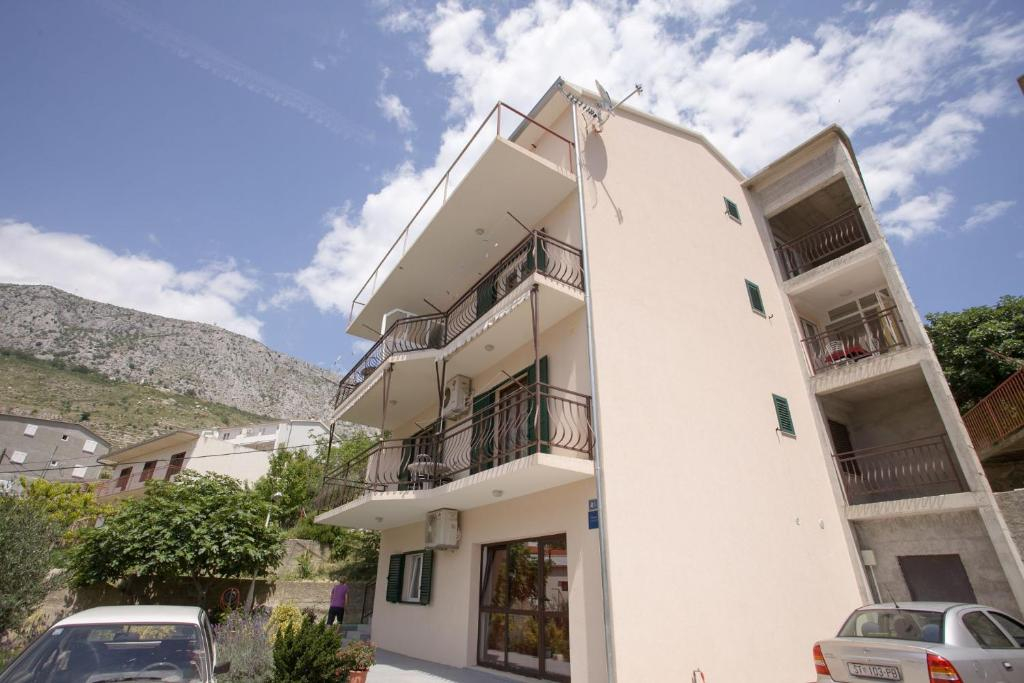Apartments Petar