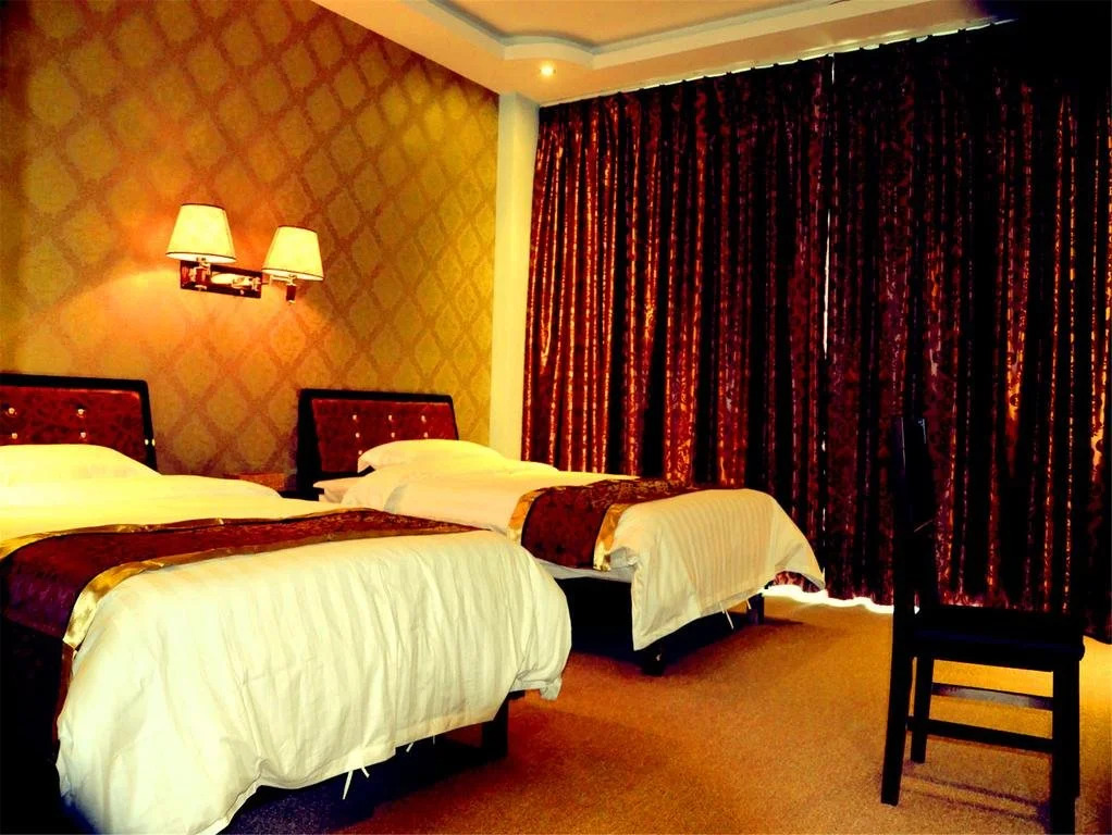 D&F Hotel