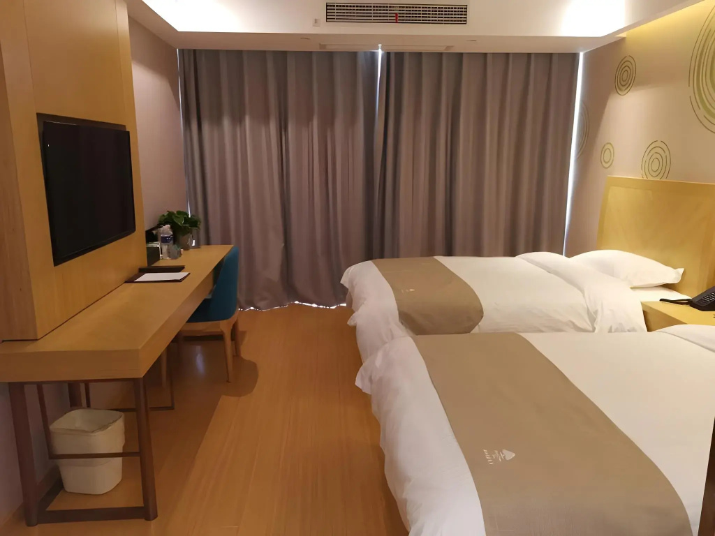 GreenTree Inn Tongling City ZonGYAng County Qishan Road People's Hospital