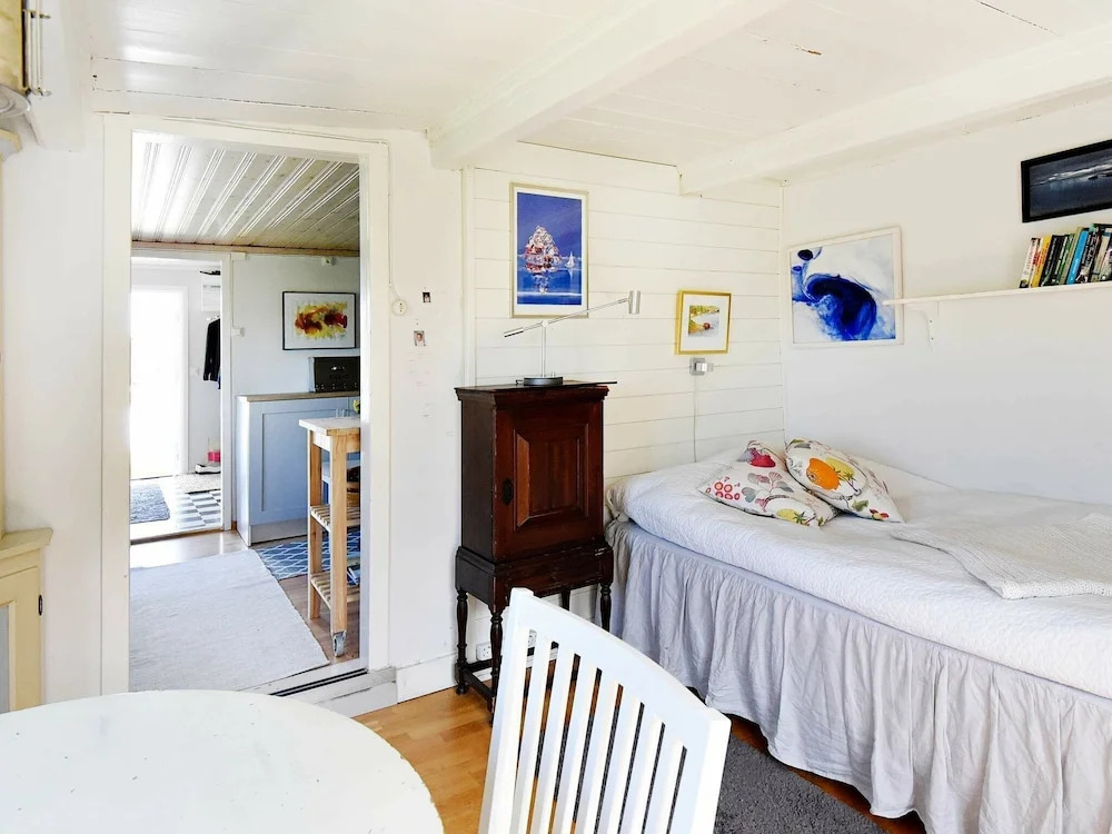 5 Person Holiday Home in Tanumshede