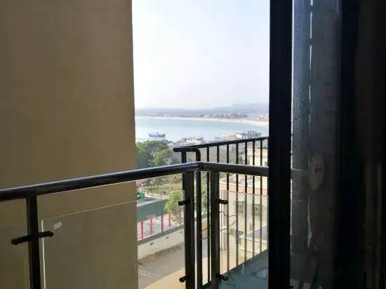 Huanlege Hotel