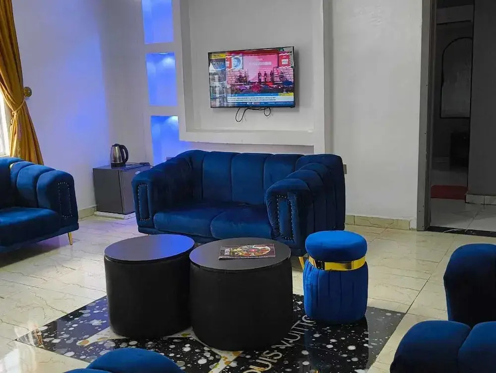 Ivy Hotel Epe