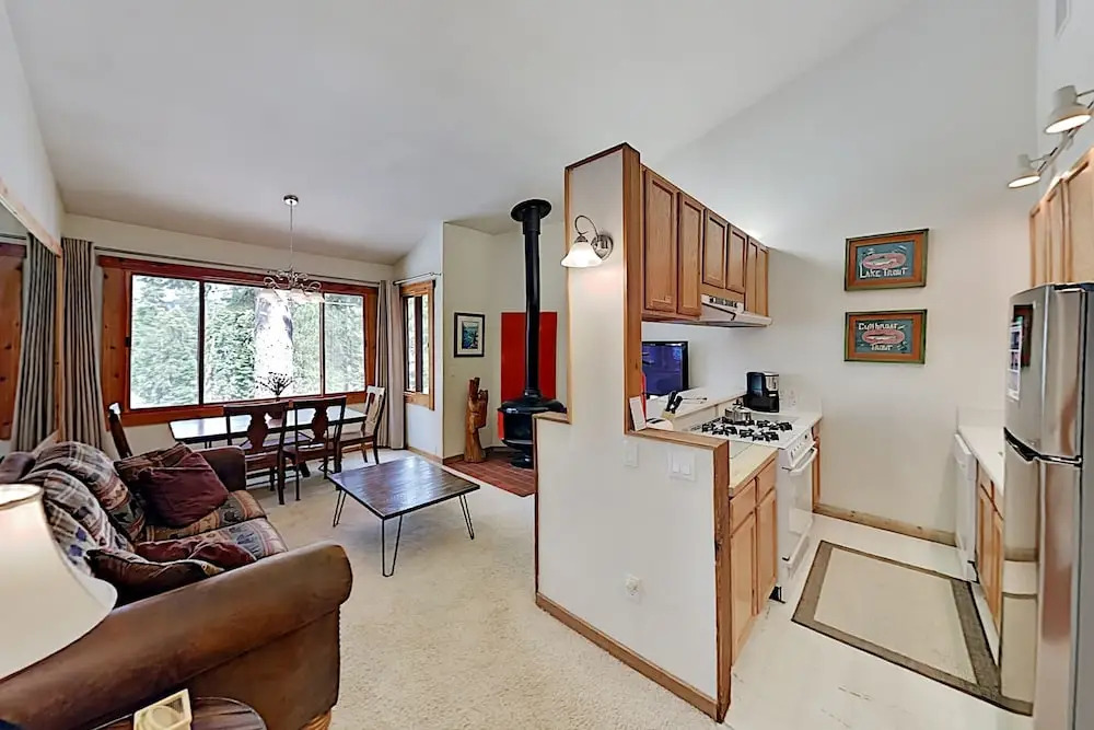 4020skiv 2 Bedroom Condo