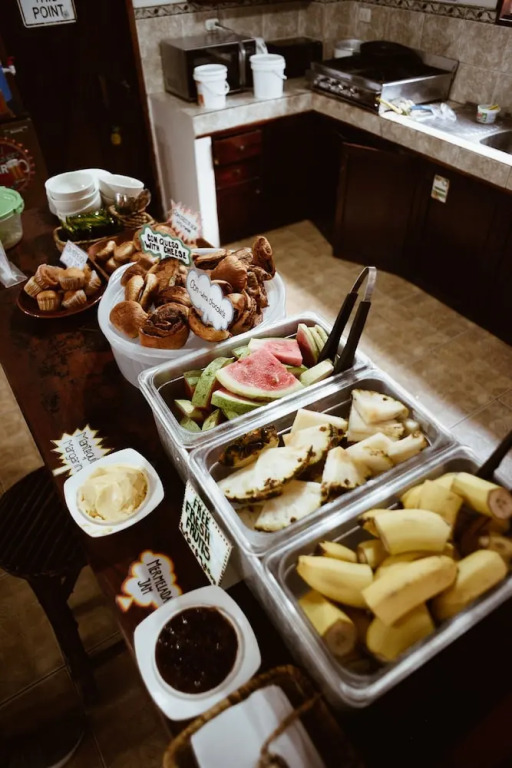 Esperanto Bed & Breakfast Surf Hostel