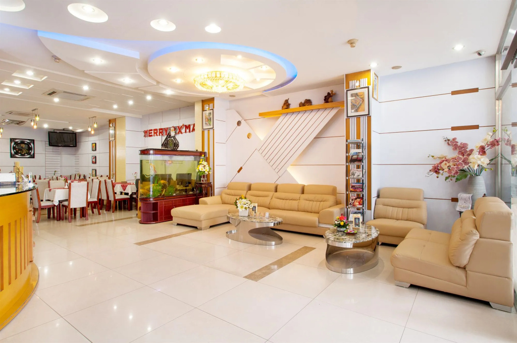 KiN Hotel Ly Tu Trong Edition