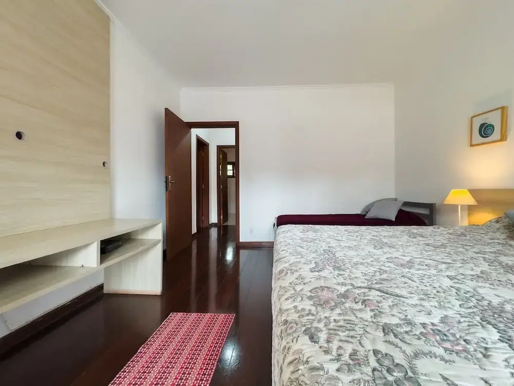 Casa espaçosa a apenas 30 minutos de SP